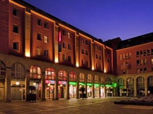 エペルネのibis hotel